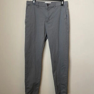 Penguin By Munsingwear Men's Size 31x32 Flat Front Stretch Chino Pants in Gray